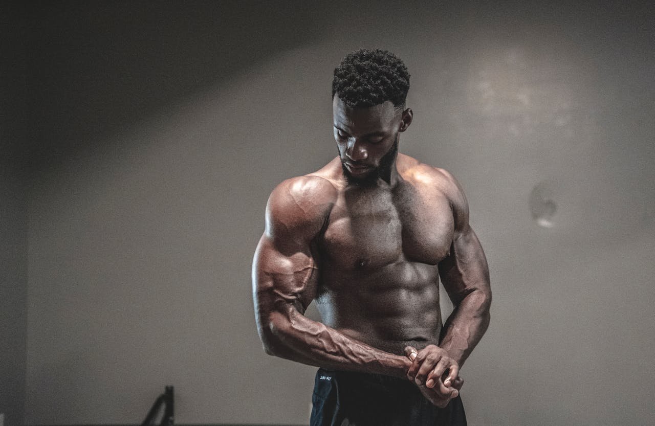 You are currently viewing Lean Muscle vs Bulky Muscle: What’s the Real Difference?