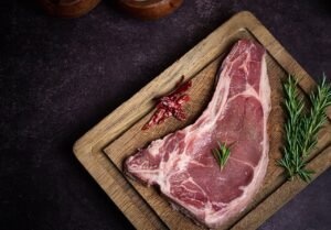 Read more about the article The Ultimate Carnivore Diet Food List for Home Fitness Enthusiasts