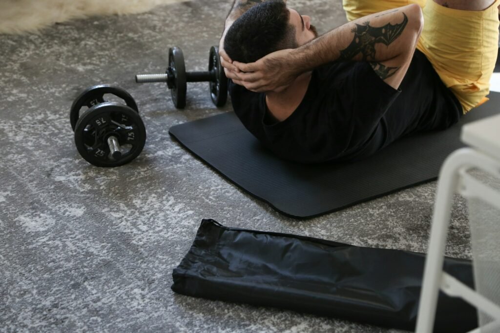 5 days split workout: Man working out